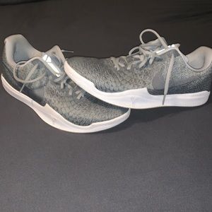 Nike Kobe Rage “Gray and Silver” Size 11
